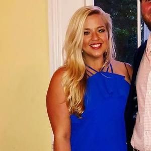 Meet your Posher, Chelsey